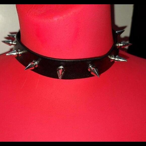 8 Chokers Necklaces Spiked Collars Gothic Punk Jewelry ! - Picture 5 of 13